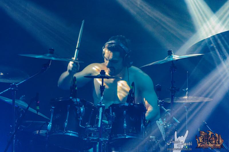 Infestus live