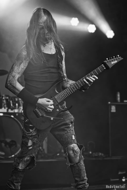 Infestus live
